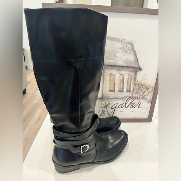 Black Knee High winter Boots - SJB Douglas - Size 11M - Picture 1 of 4